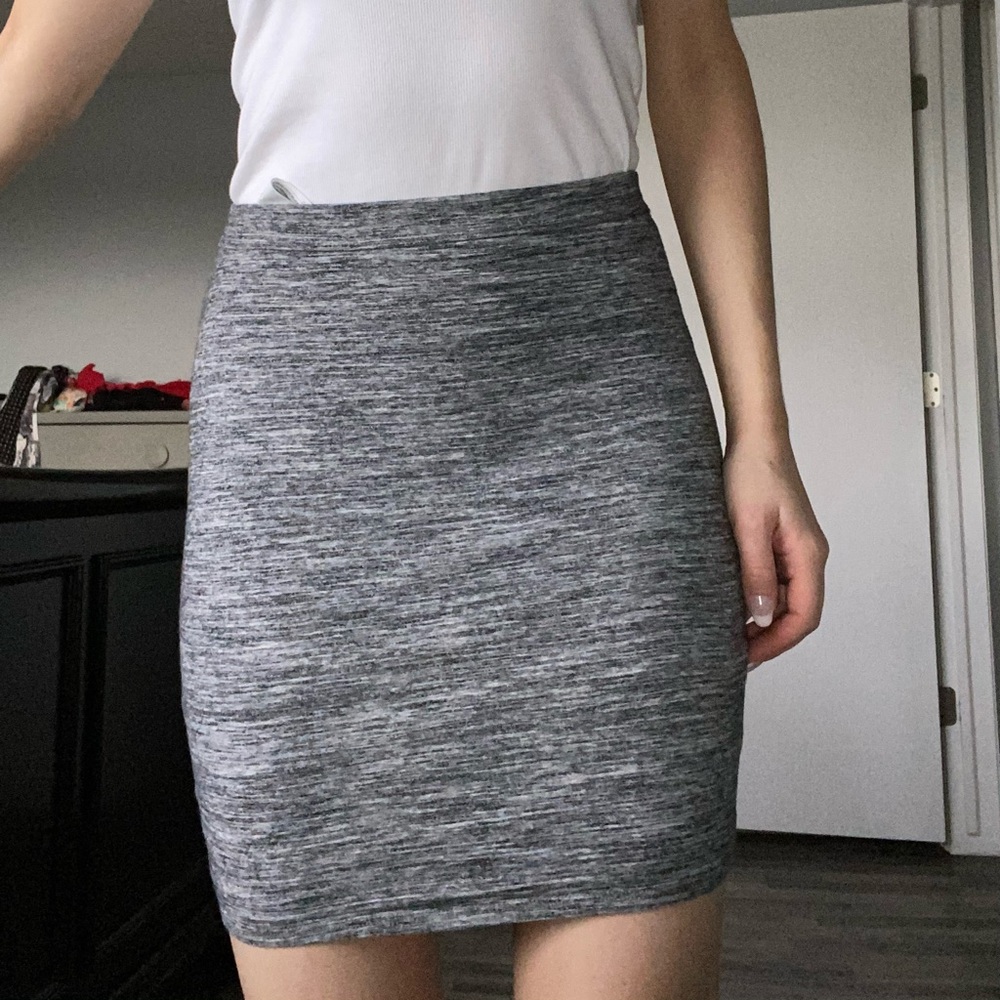 Grey Hollister bodycon skirt